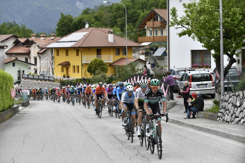 https://www.giroditalia.it/wp-content/uploads/2020/02/live_fixture_img_paese.jpg