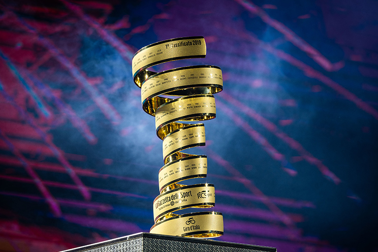 https://www.giroditalia.it/wp-content/uploads/2020/06/Il-Trofeo-Senza-Fine.jpg