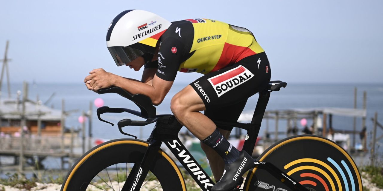 Remco Evenepoel wins the opening time trial of the Giro d'Italia and is