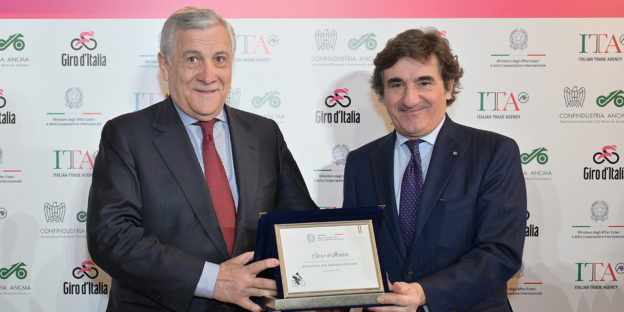 Il Giro d’Italia è stato nominato Ambasciatore della Diplomazia Sportiva Il Giro d’Italia è stato nominato Ambasciatore della Diplomazia Sportiva