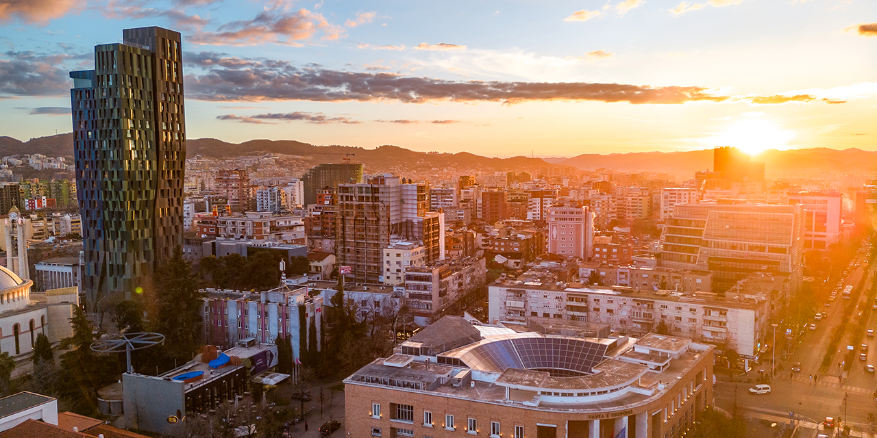 ✨Exclusive✨ - photo by AP, AFP, DPA, Reuters, Kyodo, Yonhap Copyright © Giro d'Italia · 2025 · cycle