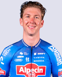Kaden Groves